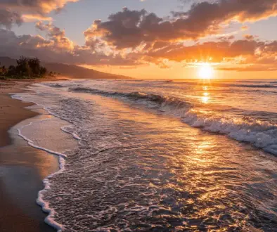 夕暮れのハワイの海と穏やかな空が広がる風景が、Ponoの意味する心の調和と静かな正しさを象徴するイメージ